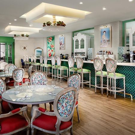 Millennium Place ドーハ エクステリア 写真 The interior of the restaurant