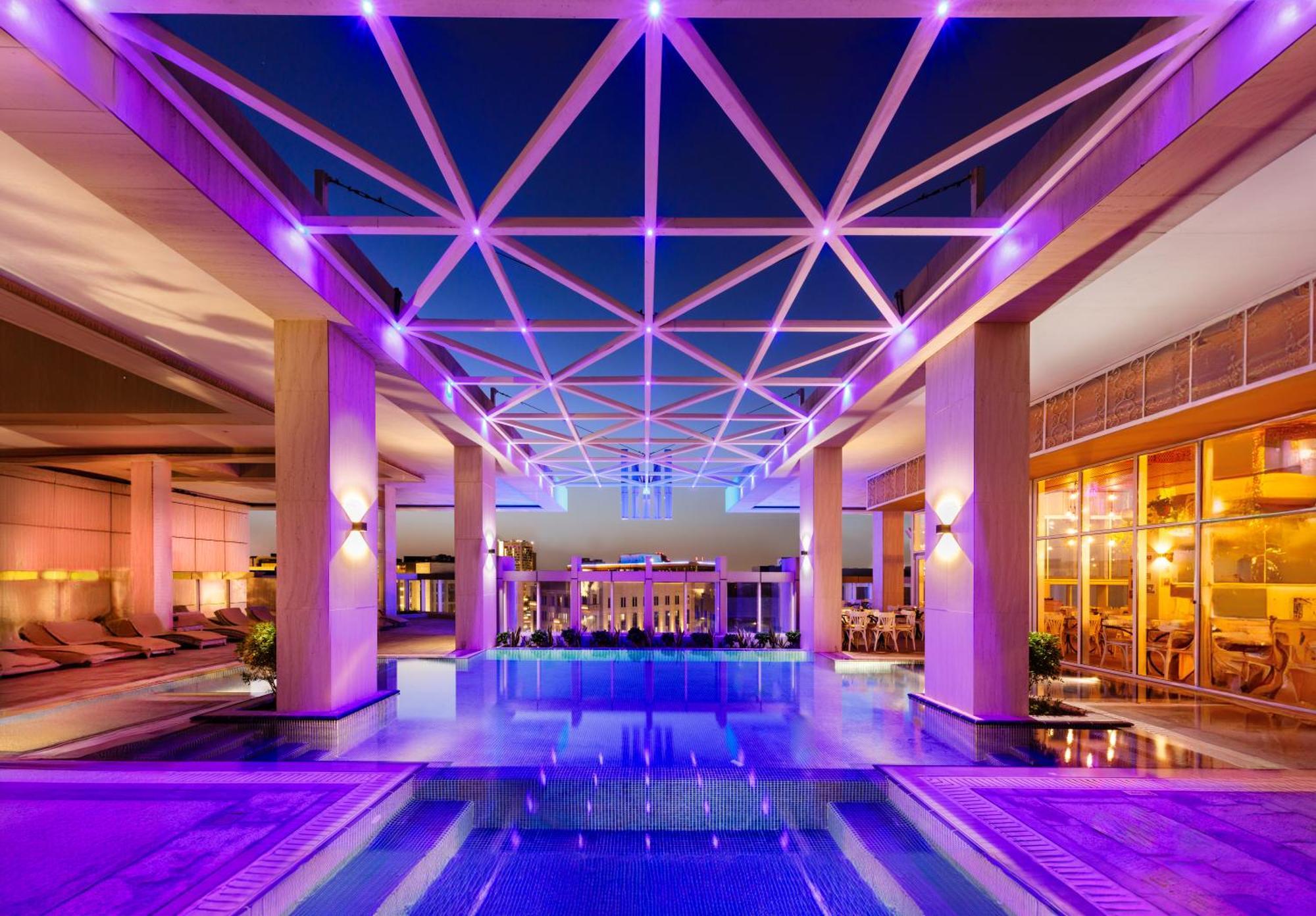 Millennium Place ドーハ エクステリア 写真 The hotel's lobby