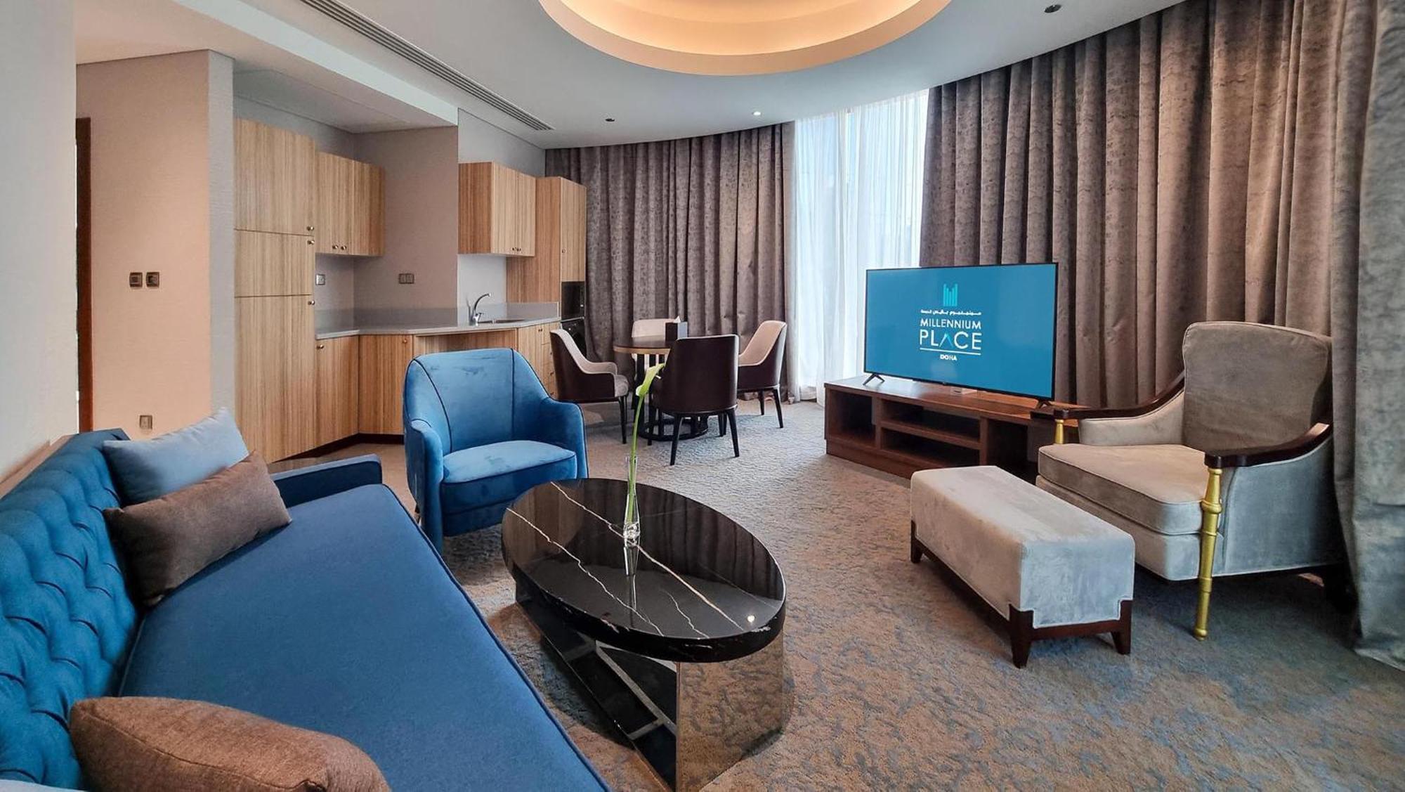 Millennium Place ドーハ エクステリア 写真 A suite at the hotel